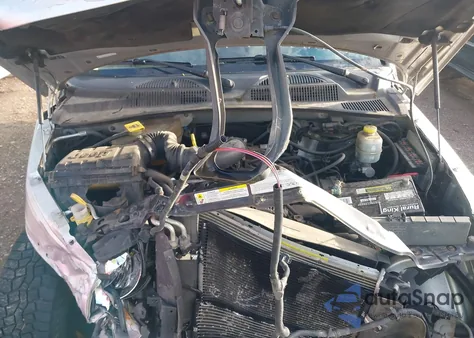 2007 Jeep Liberty Sport из США, поврежденный, VIN 1J4GL48K27W637167